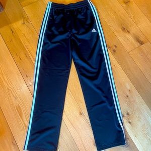Adidas Size 18-20 Boys Adidas Joggers EUC